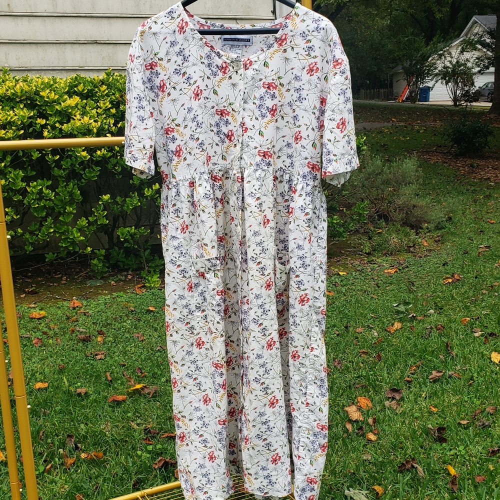 Vintage White Floral Dress by Jennifer Moore Size M